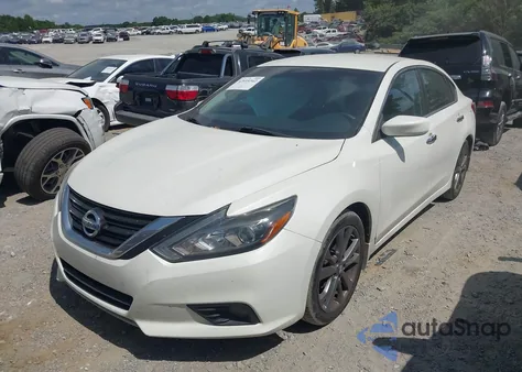 2018 Nissan Altima 2.5 Sr из США, поврежденный, VIN 1N4AL3AP9JC136738